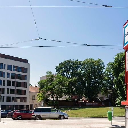Hostel Homer Liben Прага Экстерьер фото