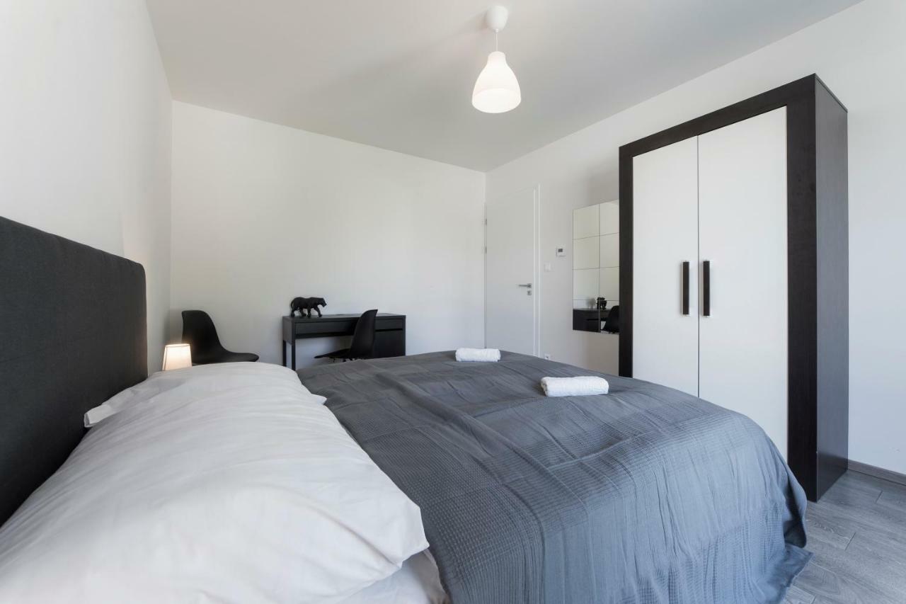Hostel Homer Liben Прага Экстерьер фото
