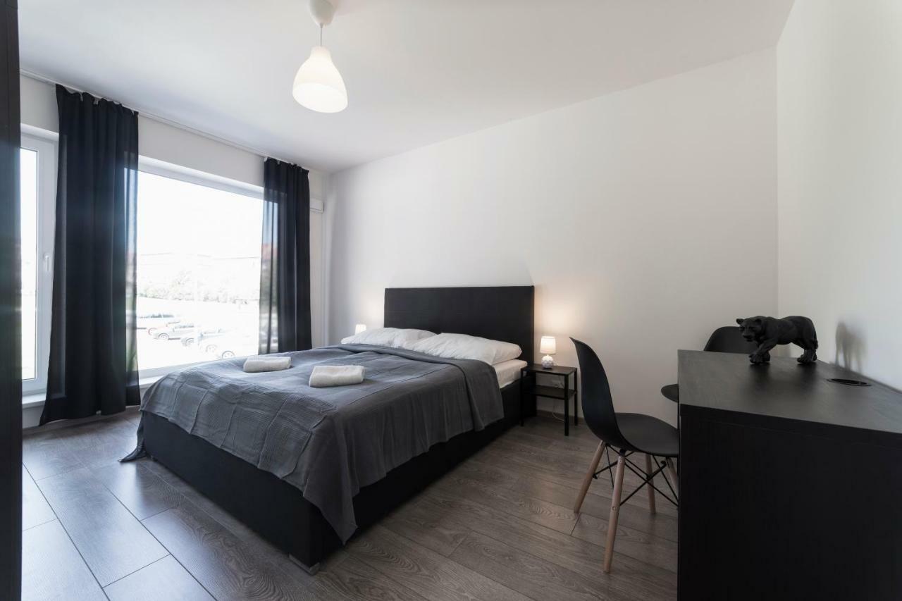 Hostel Homer Liben Прага Экстерьер фото